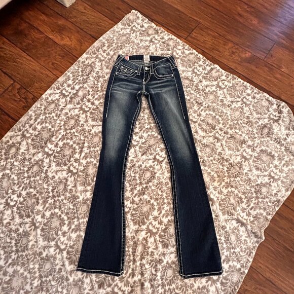 True Religion - Picture 7 of 11